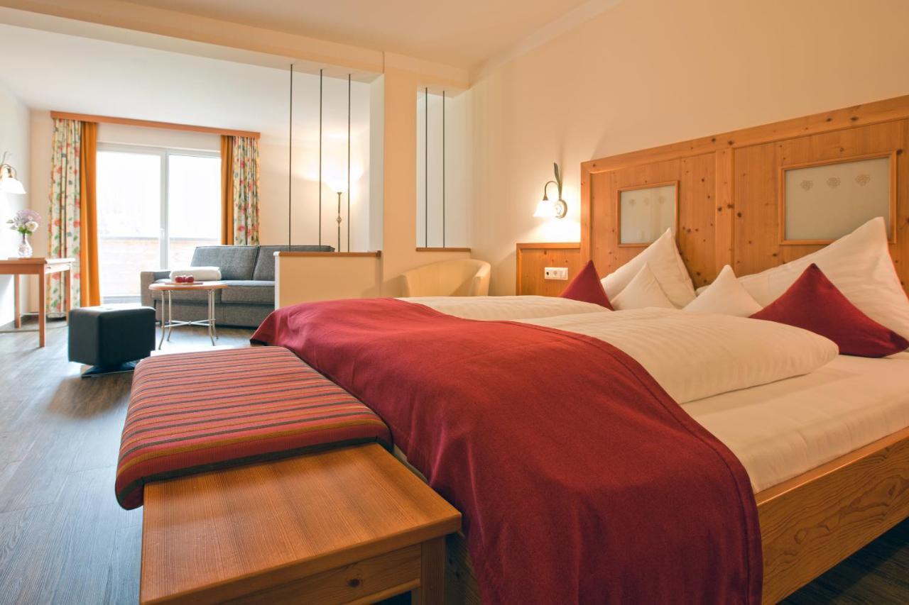 Hotel Truyenhof Ried im Oberinntal Zewnętrze zdjęcie