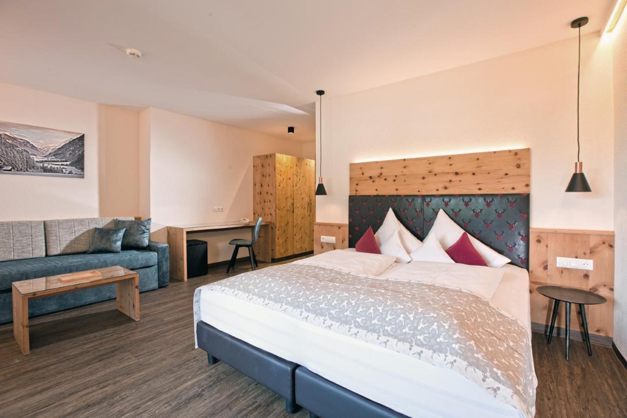 Hotel Truyenhof Ried im Oberinntal Zewnętrze zdjęcie